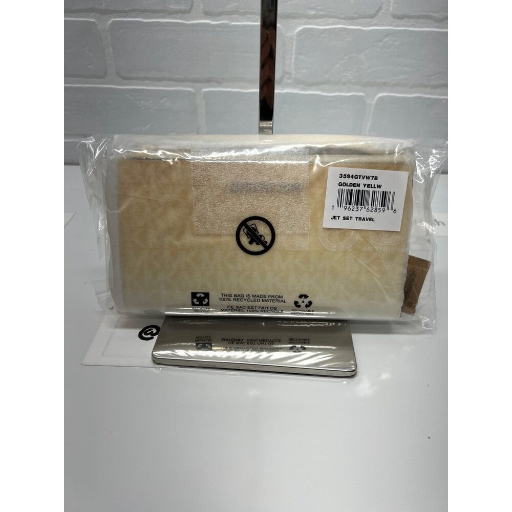 Michael Kors wristlet jet set large ombré logo double zip wallet golden yellow - Picture 4 of 4